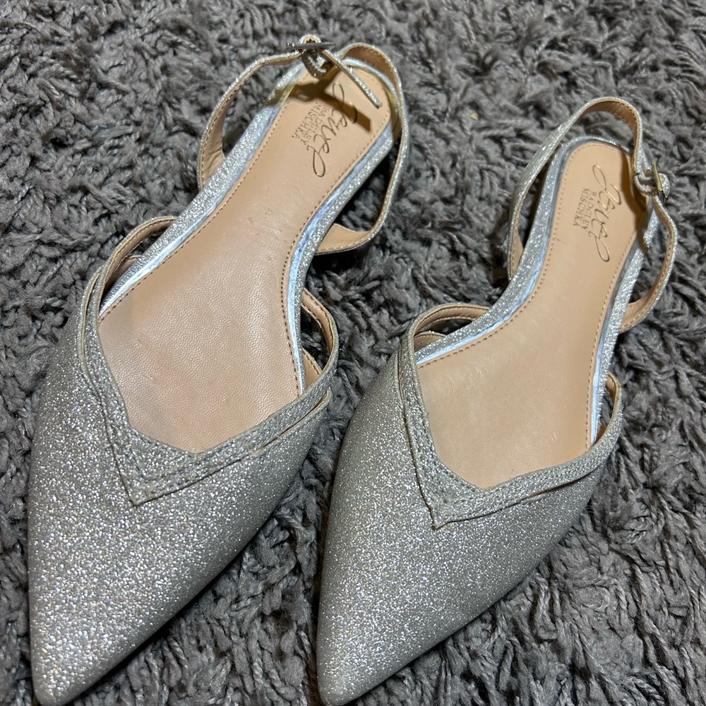 Jewel Badgley Mischka Silver Glitter Flats
